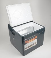 Холодильник электрогазовый Camping World Unicool Deluxe (42л, 15.5кг, 500x490x447мм)